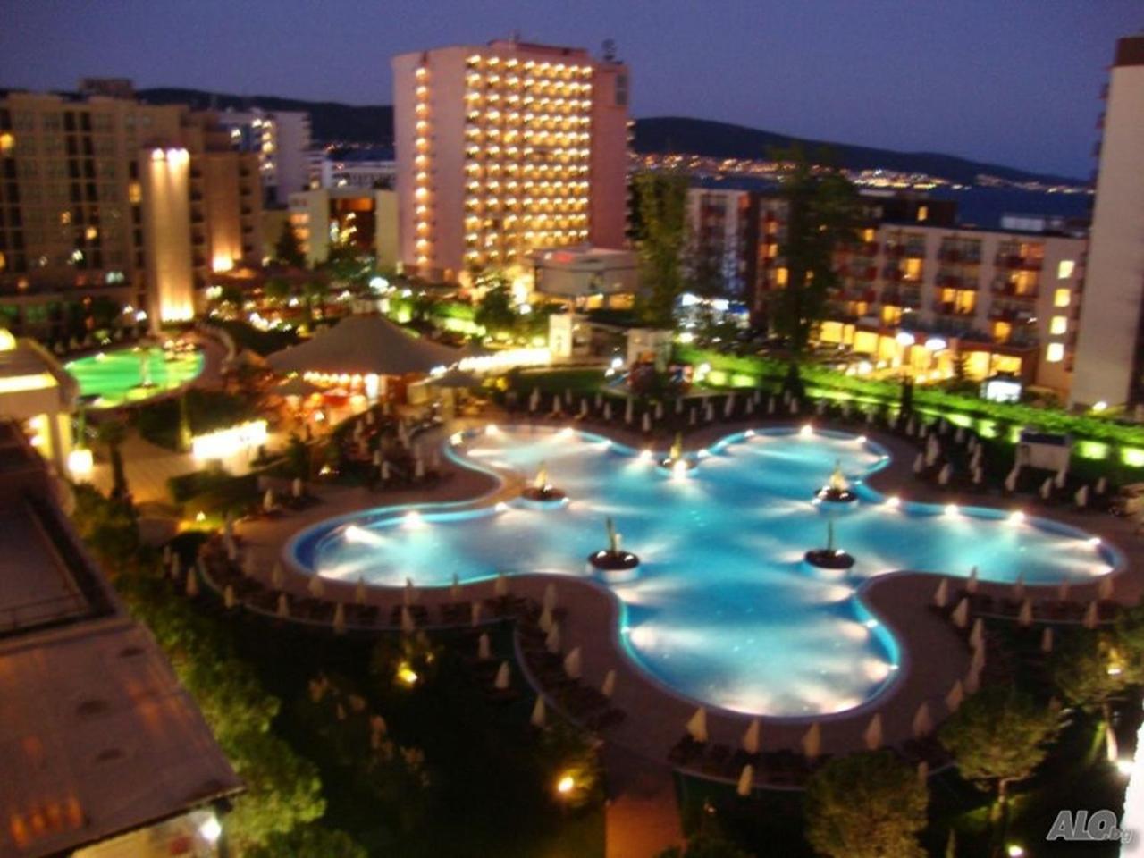 Arendo Sea Apartment In Barcelo Sunny Beach Eksteriør billede